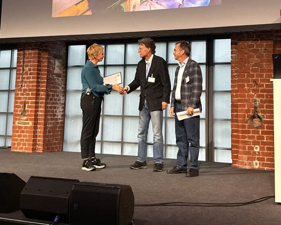 pressefoto ehrenpreis der pwsvd an humangenetiker bernhard horsthemke 980x786